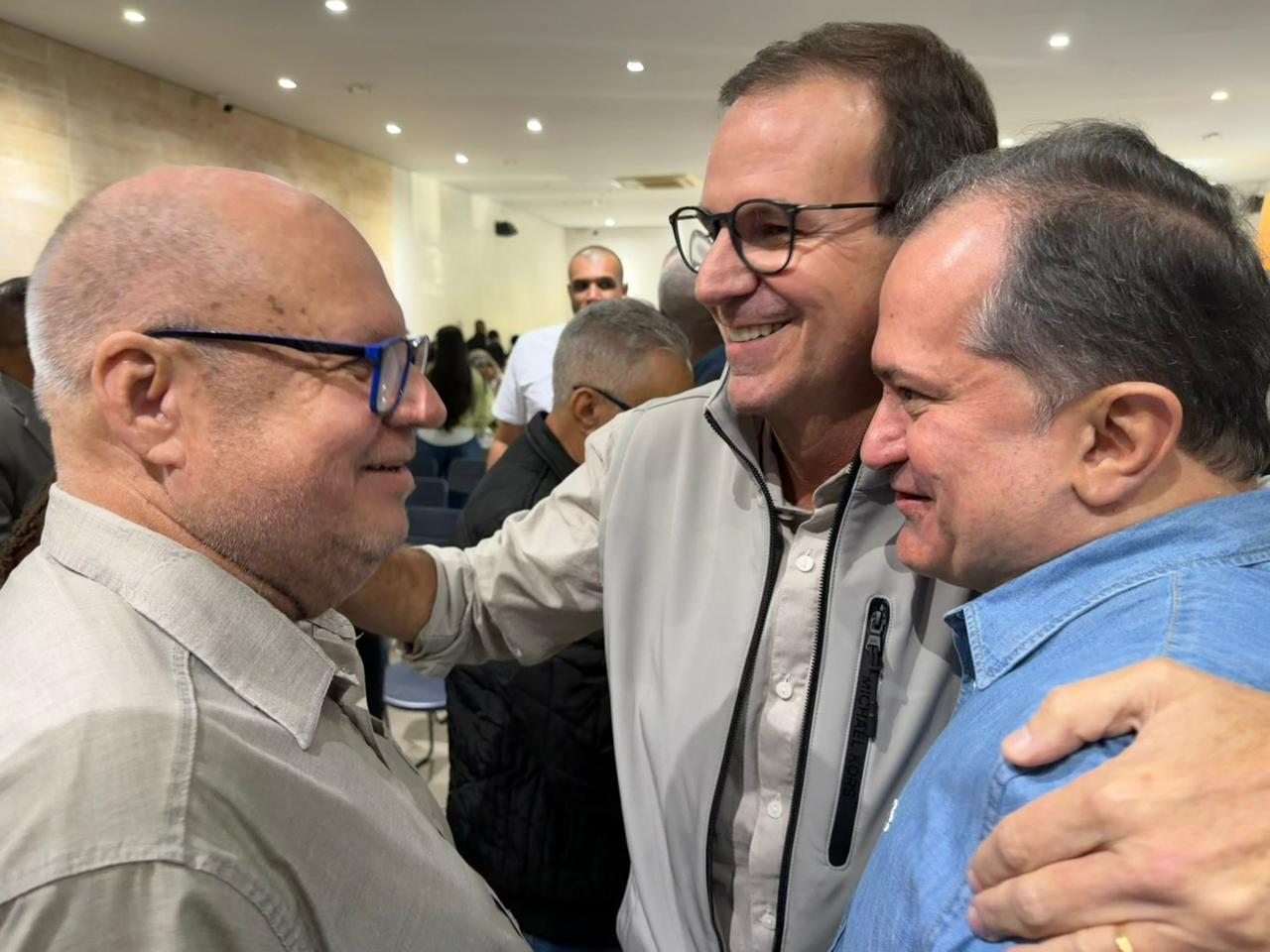 FOLHA DO ACO