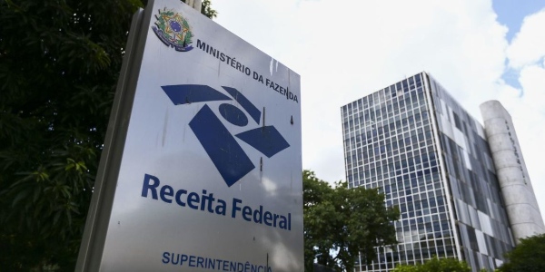 Grupo criminoso anuncia venda de suposta base com dados de 248 milhões de brasileiros