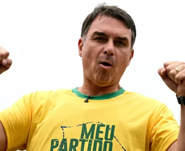 FOLHA DO ACO